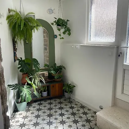 Oleandar Apartamento Kaštela